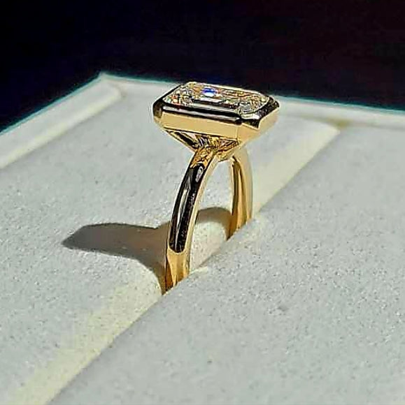 Solid 14k Gold 2.7ct F VS1 Lab Emerald Cut Diamond Ring