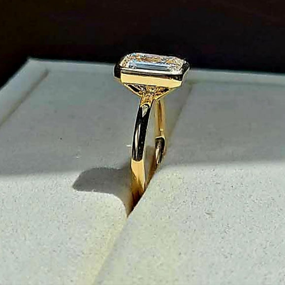 Solid 14k Gold 2.7ct F VS1 Lab Emerald Cut Diamond Ring