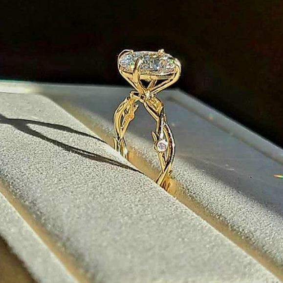 Solid 14k Gold 2.5ct E VS1 Lab Oval Diamond Ring with Side Lab Diamond