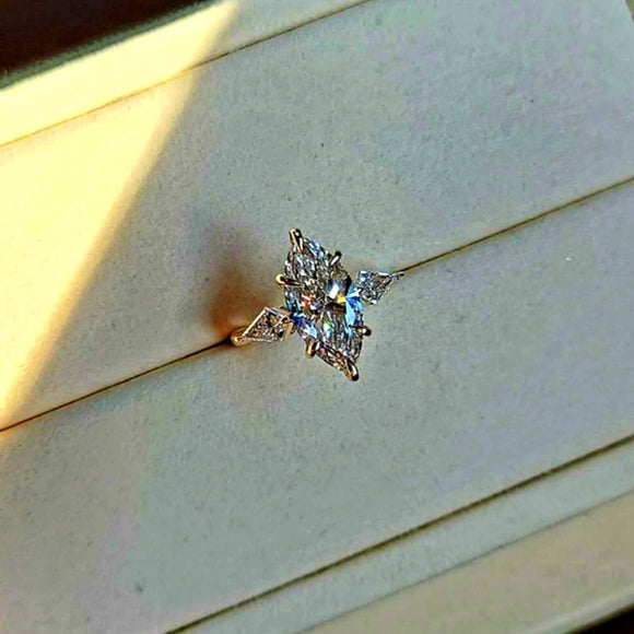 Solid 14k Gold 2.7ct F VS1 Lab Marquise Diamond Ring with Side Lab Kite Diamonds