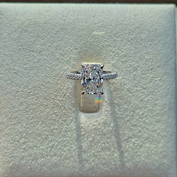 Platinum 2.7ct G VS1 Lab Radiant Diamond Ring with Side , Hidden Halo and Prong Lab Diamond