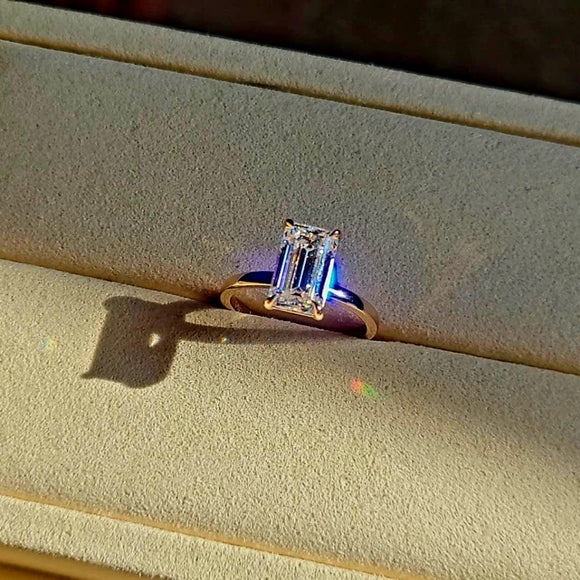 solid 14k gold 6*10mm (3ct ) emerald cut moissanite ring(EM613)