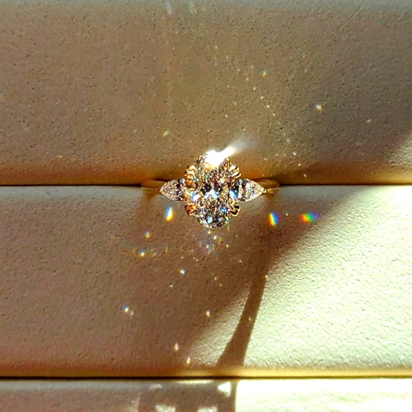 solid 14k gold 2ct f vs1 lab oval diamond ring with side lab diamond