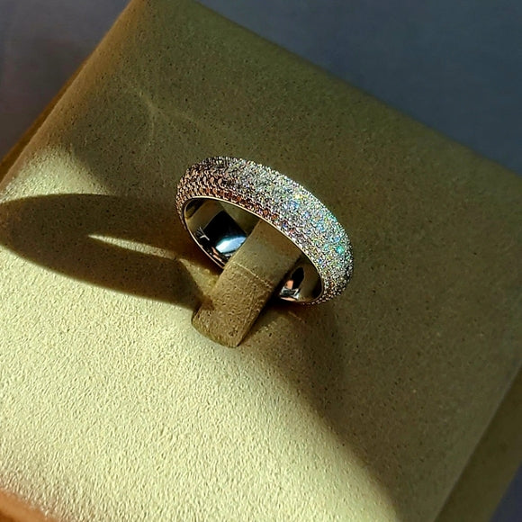 moissanite ring in sterling silver (M010)