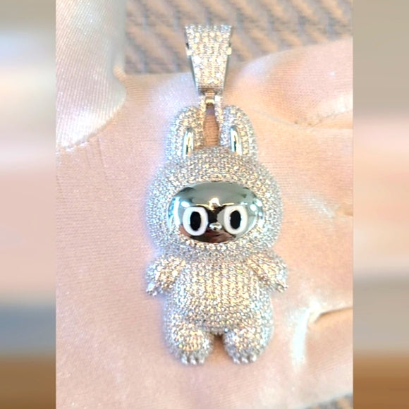 moissanite pendant in sterling silver (P002)