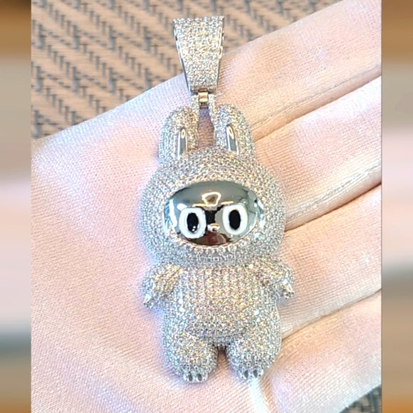 moissanite pendant in sterling silver (P002)