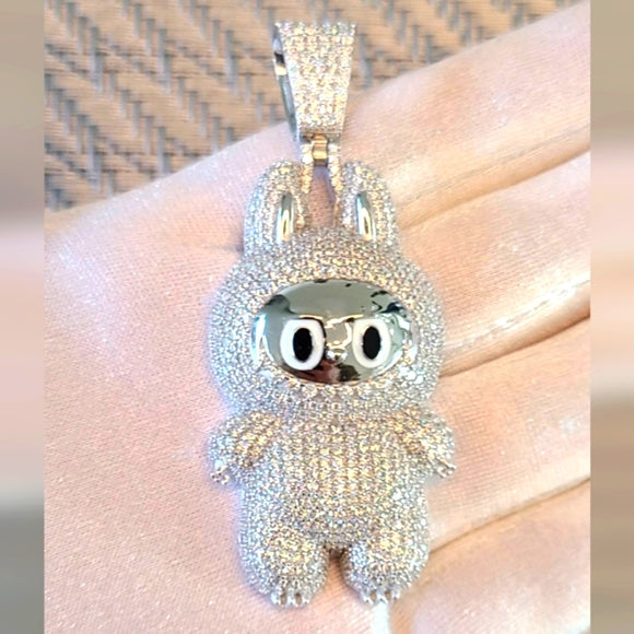 moissanite pendant in sterling silver (P002)