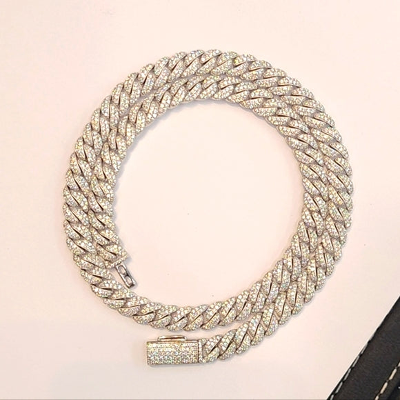 8mm moissanite miami cuban chain (mcc8b)