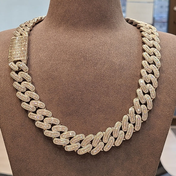 18mm round/baguette moissanite miami cuban chain