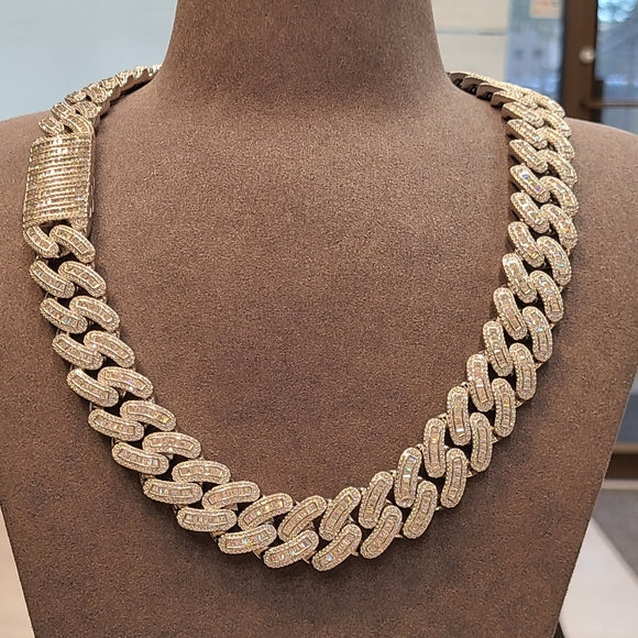 18mm round/baguette moissanite miami cuban chain