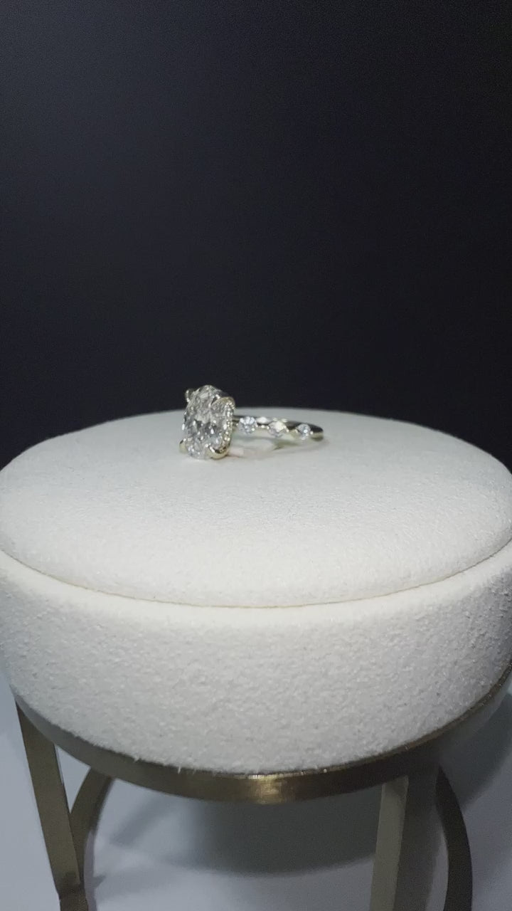 Solid 14k Gold 2.02ct (F VS1) Lab Oval Diamond Ring with Side Lab Diamond