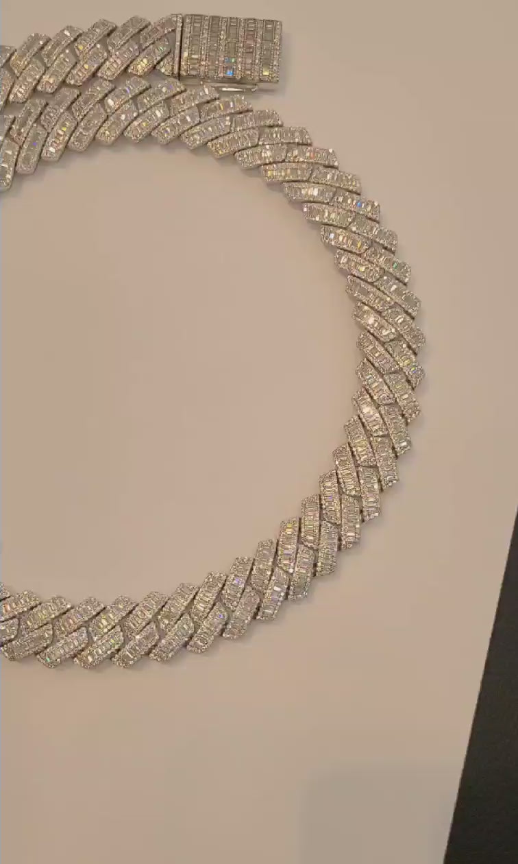 15mm baguette/round moissanite prong cuban chain
