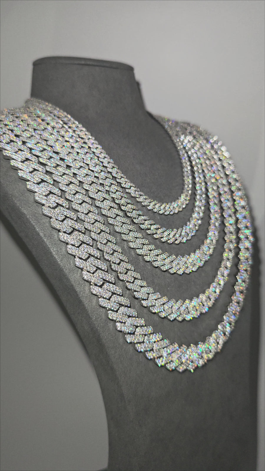 12mm Moissanite Prong Cuban Chain