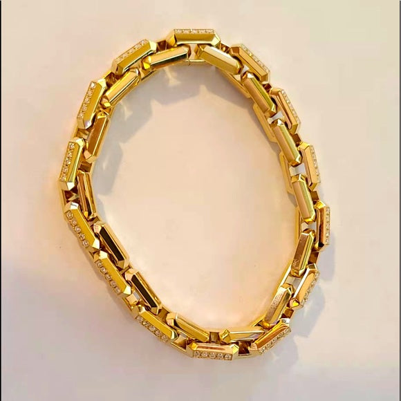 Solid 18k Gold Bracelet with Moissanite