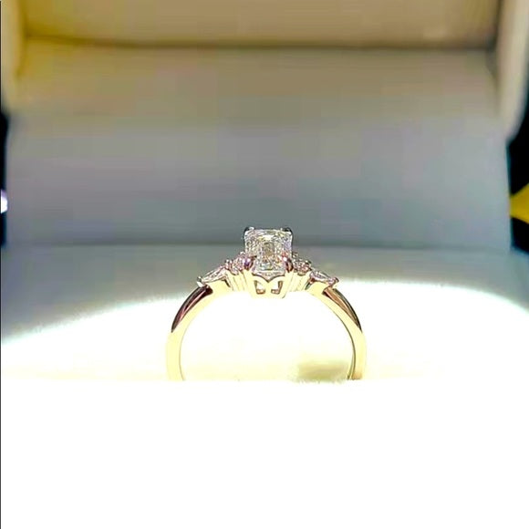 Solid 18k Gold 0.9ct (E VVS2) Emerald Cut Lab Diamond Ring with Side Lab Diamonds