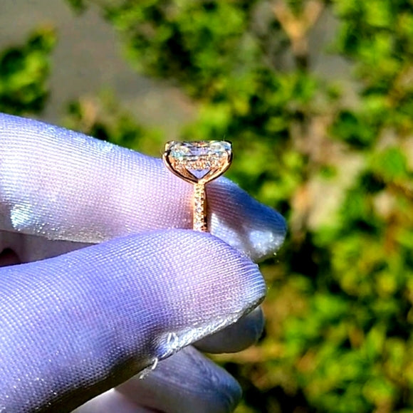 Solid 14k Gold 6×10mm Radiant Moissanite Ring